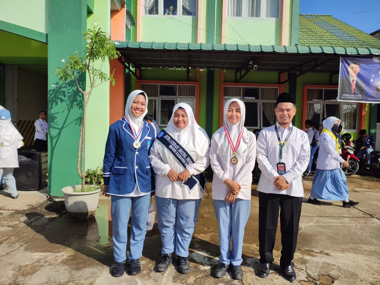 WhatsApp Image 2024-05-20 at 08.07.01 (1)