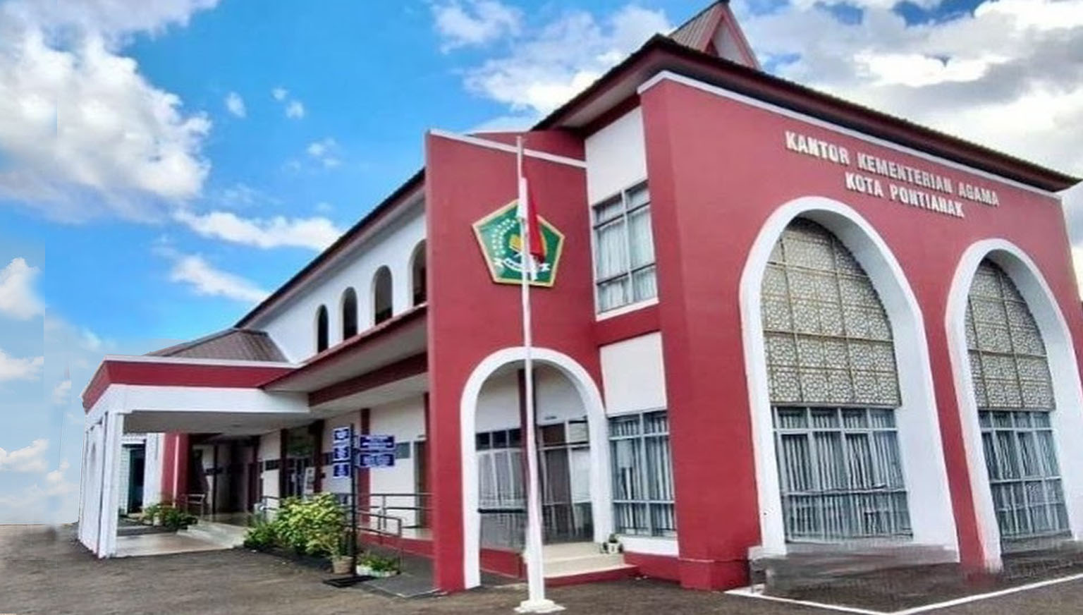 Kemenag merah